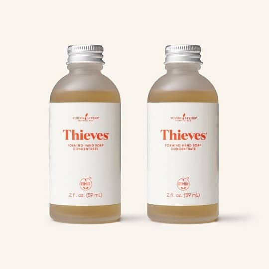 Refillable low-tox foaming hand soap with Thieves essential oils